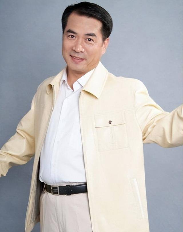 老戏骨廖京生:演戏前烧锅炉六年,两段感情充满曲折,晚年幸福_何晴