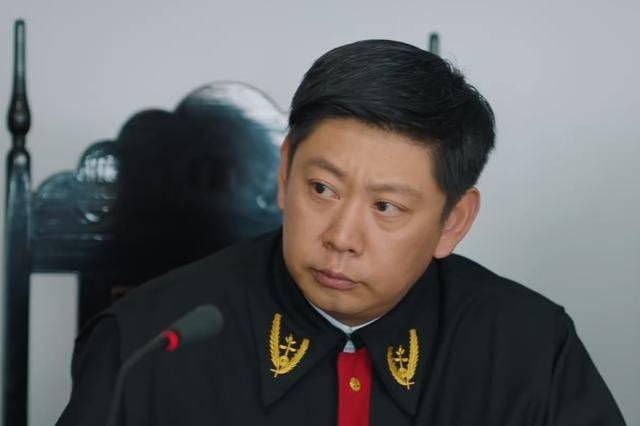 《大江大河》中的雷士根等;《琅琊榜》中的黎刚;但王宏这个角色也确实