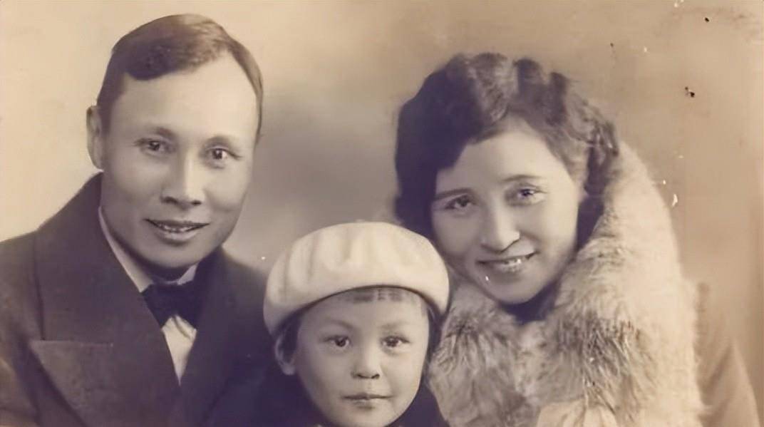 她是中国第一位女指挥,曾三次患癌,如今93岁了还在创业_郑小瑛_音乐