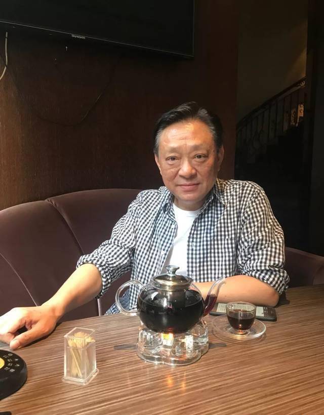 "阿德哥"毛猛达对滑稽戏衰落有责任,单口独角戏反受欢迎_上海_演出