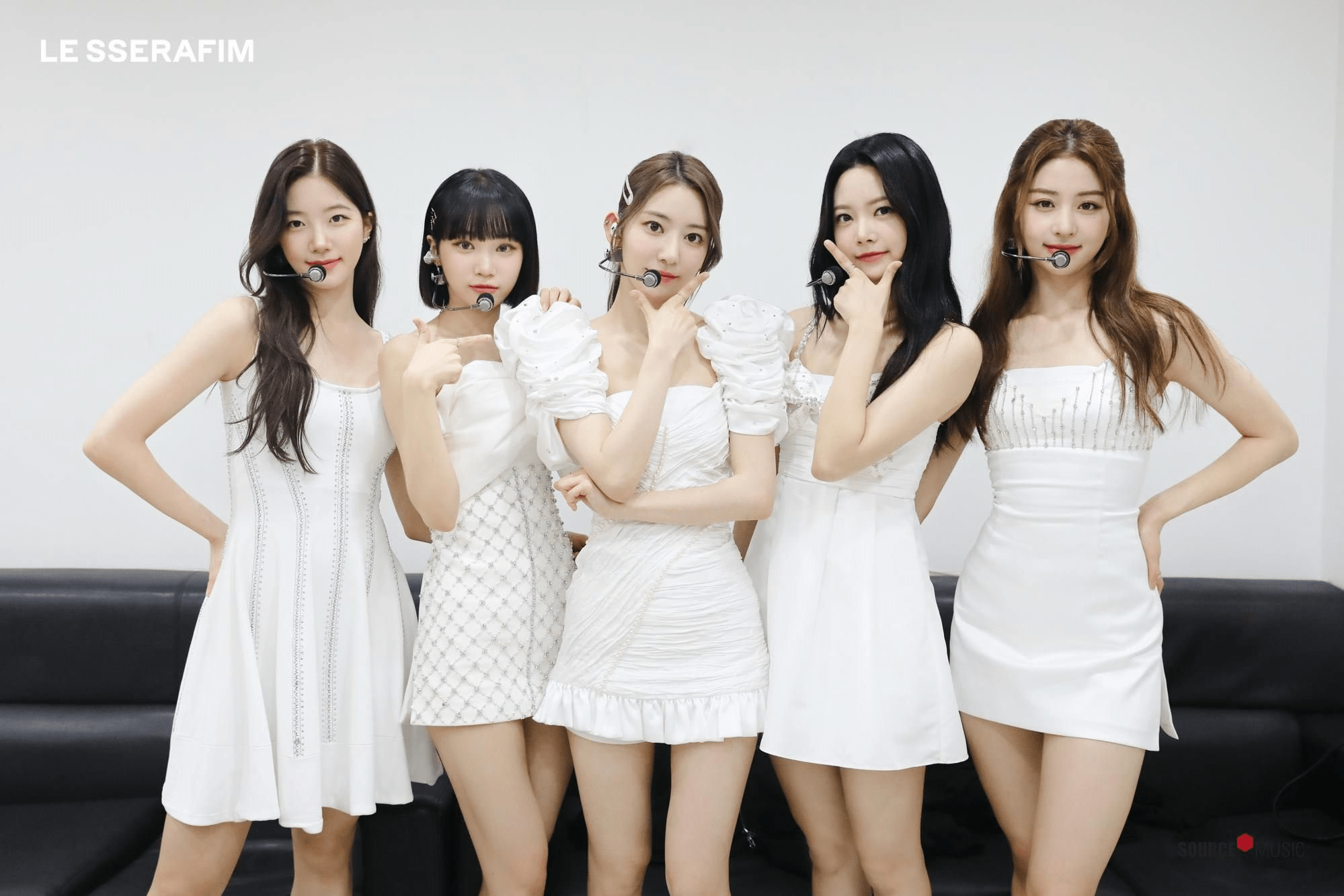 hybe宣布和金佳岚解约,lesserafim成5人团,网友:向