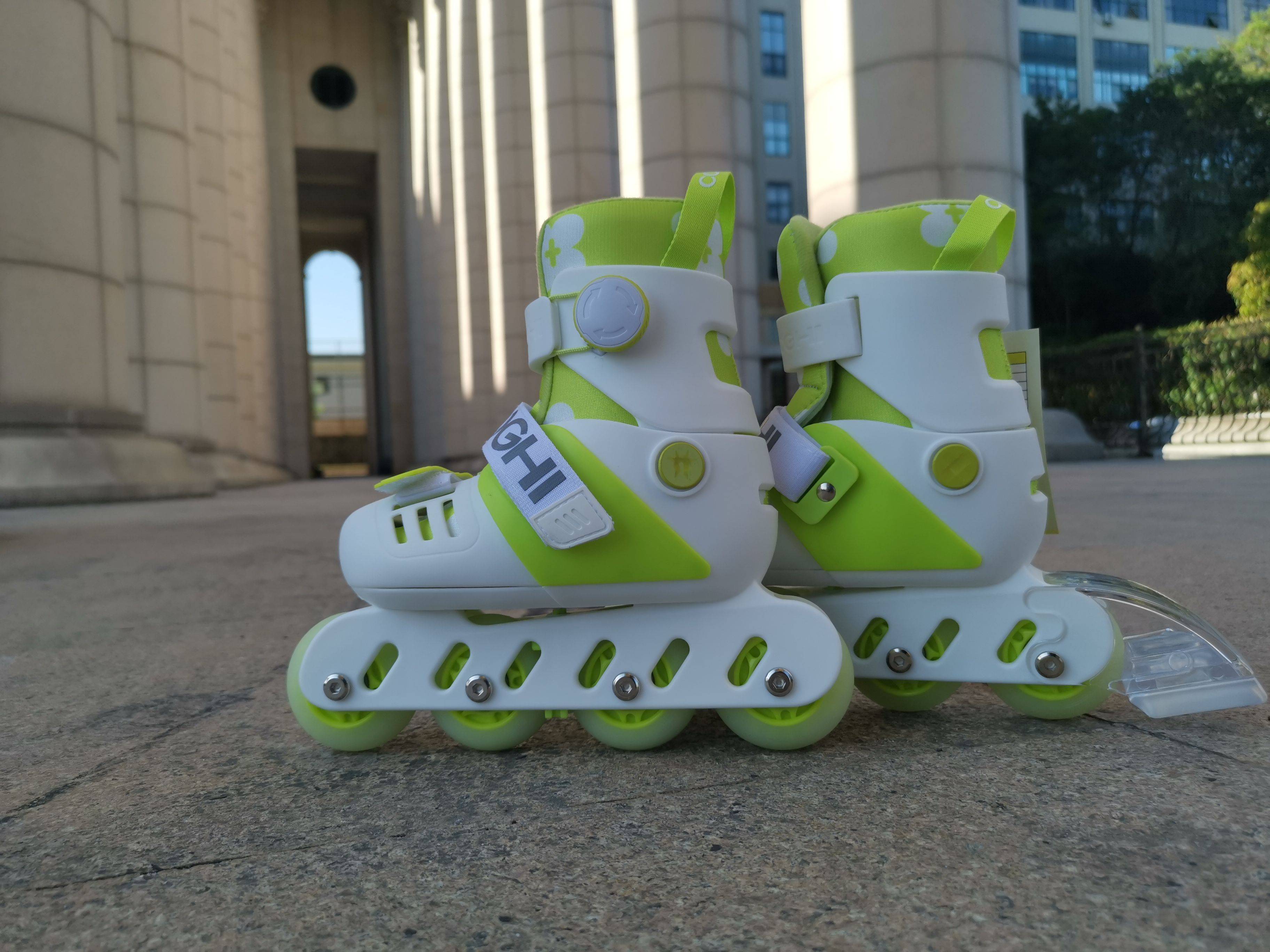 初学轮滑好选择:酷骑小童轮滑鞋r2体验