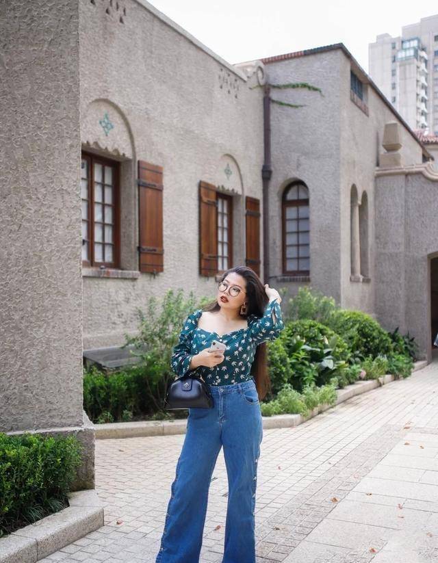 这位小个子博主140斤,却用穿搭征服大众_西装_上衣_效果