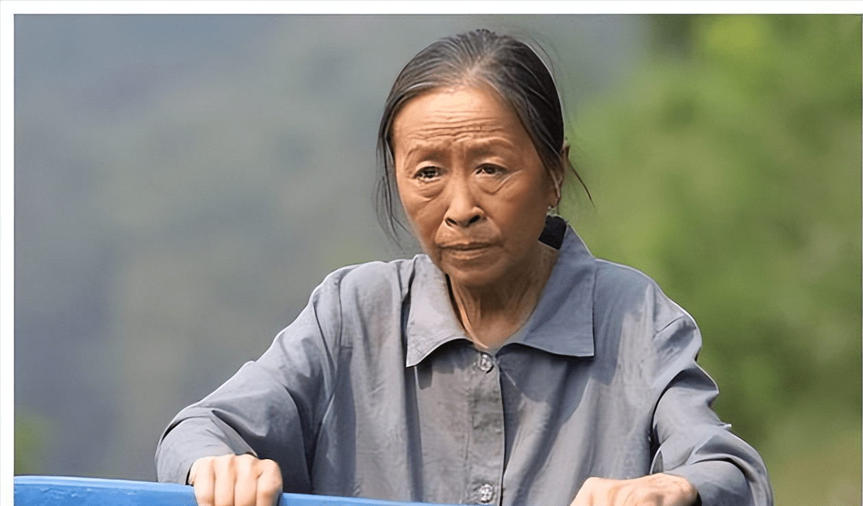 这七位明星"过山车式的人生",曾风光一时,如今现状