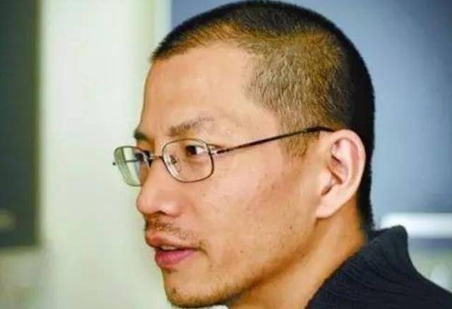 美女作家亦舒:18岁未婚先孕,33年拒绝与儿子相认,还抢闺蜜男友_蔡边村