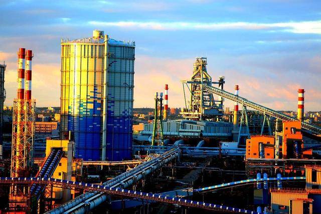 事实上,与欧美国家相比,我国的工业化发展起步较晚,但在短短数十年内