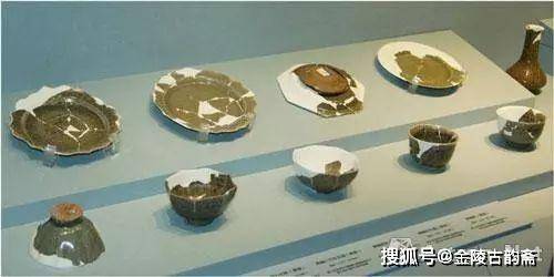 我的镇斋之宝58：宋/元龙泉哥窑青釉葵口盘_搜狐网