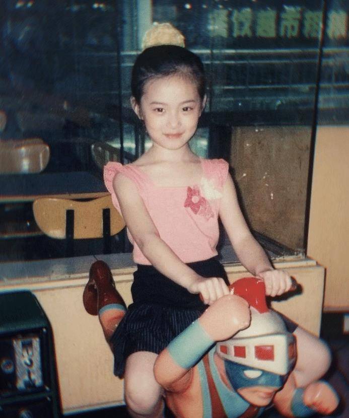 看到陈卓璇,终于知道她为啥这么傲娇了_小时候_徐艺洋_张艺凡