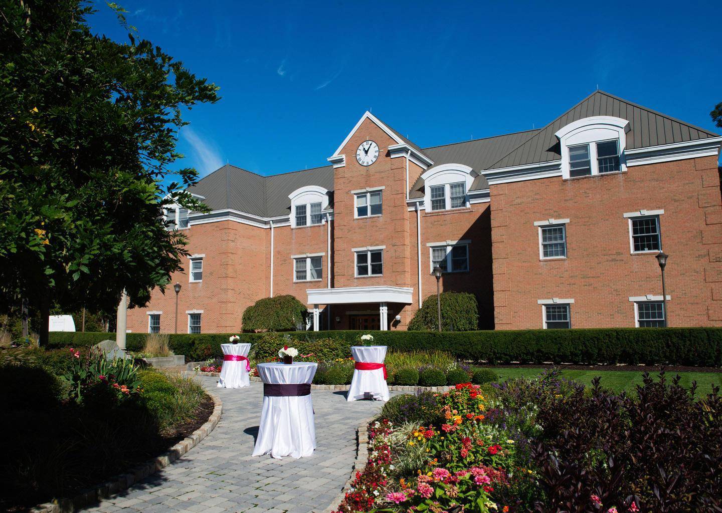 2022年美国莫里森大学mba硕士学位项目