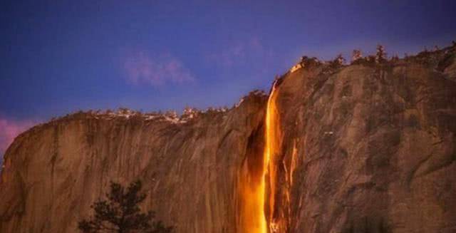 全球“最神奇”的瀑布，一年只存在10几天，水柱如同火龙出山