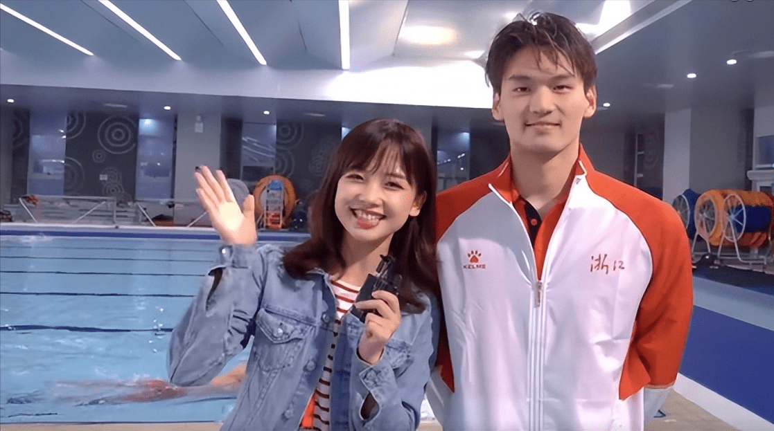 原创渣男徐嘉余为追王冰冰抛弃3年女友分手前通知我去追冰冰了