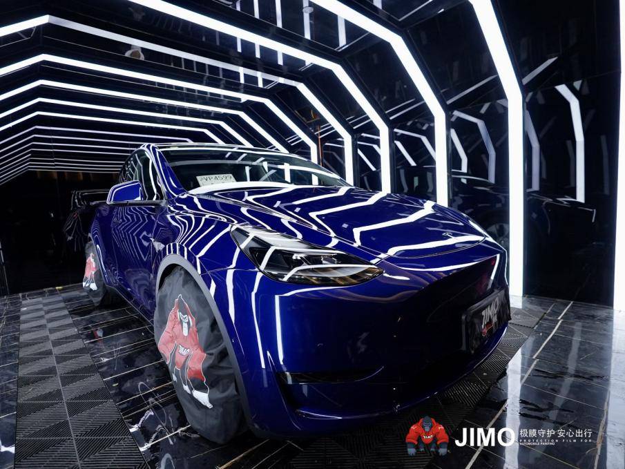 极膜隐形车衣之所以防护优秀因为有它
