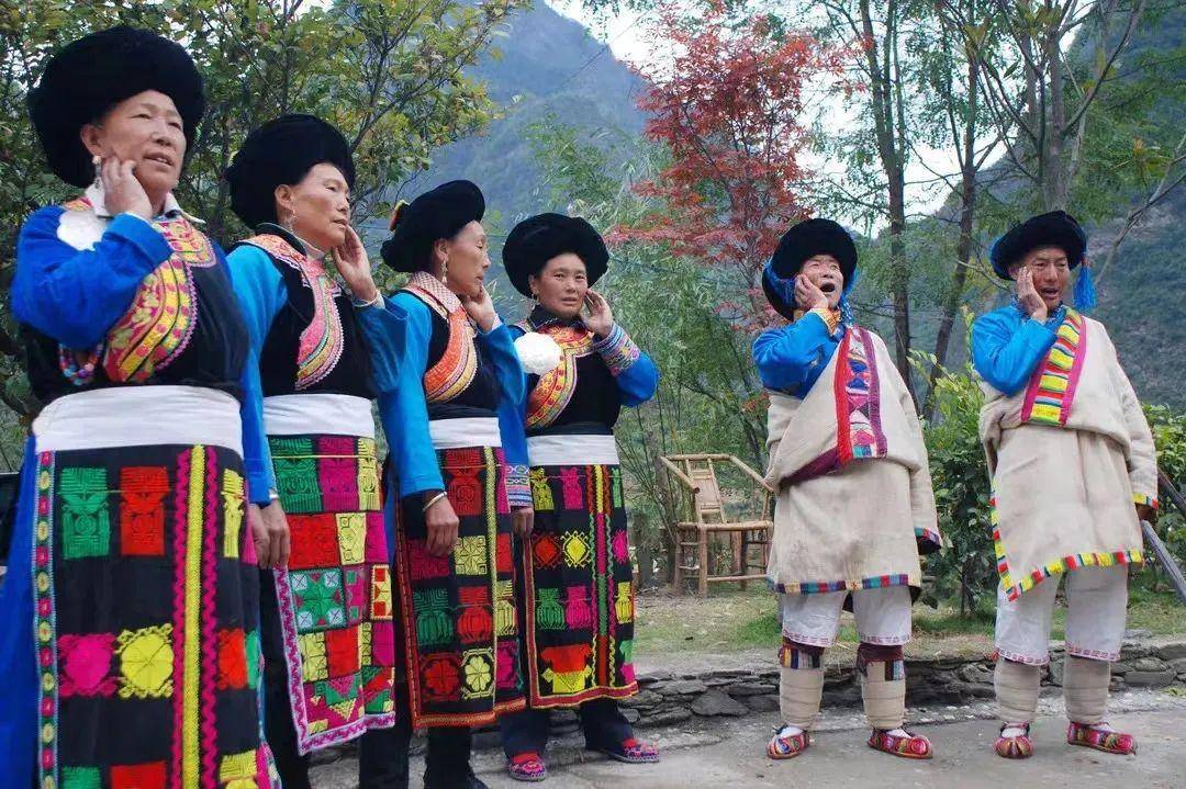 羌城茂县:用一场非遗之旅邂逅羌风古韵_羌族_文化_王官寨