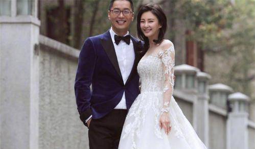 原创星女郎张雨绮的彪悍爱情与前男友互扇耳光刀砍前夫