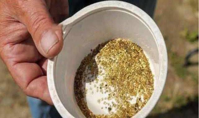 原创盛产黄金的河流上百年吸引了几十万人淘金总价值达上百亿美金