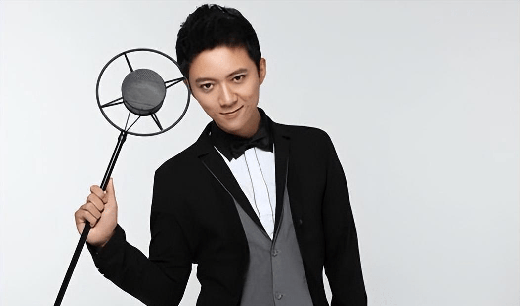 山东台李鑫辞职不做主持人,背后原因让人意想不到,咋回事?