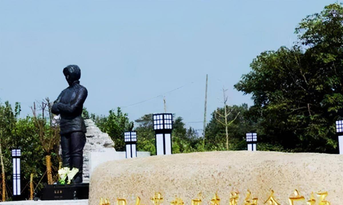 这是她牺牲前的最后几分钟,背后故事让人佩服_成本华_许仁珍_和县