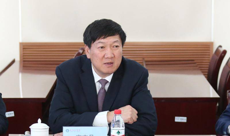 原创中国体坛迎来新掌门高志丹接棒苟仲文任国家体育总局局长