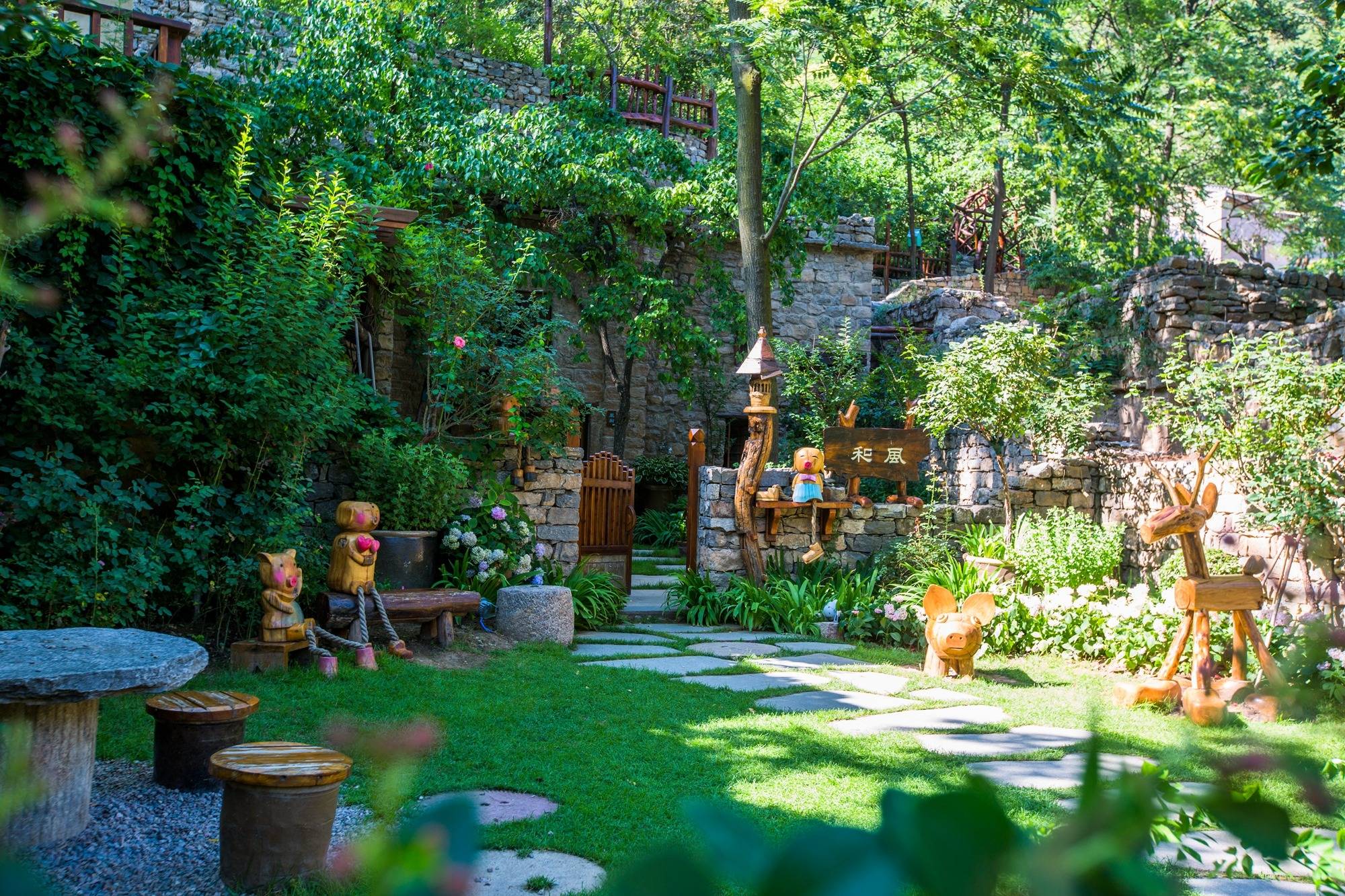 原创山西云丘山有一处康家坪古村落充满民俗特色现在成为了民宿群