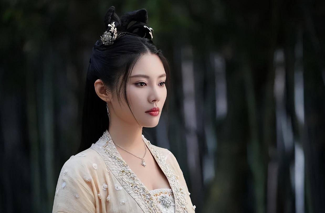 就冲到榜单第一,刘烨《排爆手》选对了剧本抽中王炸_电影_剧情_南羽