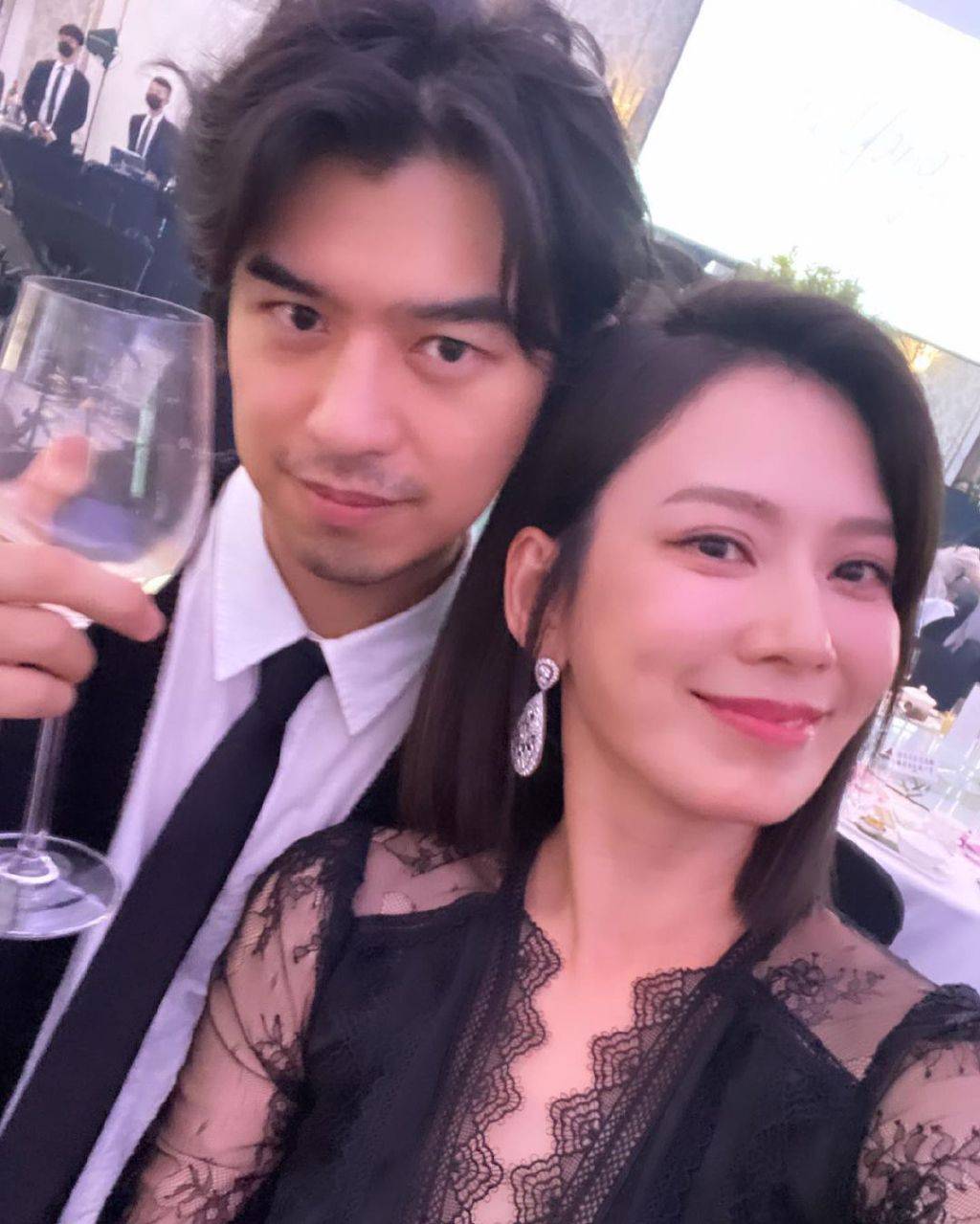 原创阔太殷悦分享和林心如贾静雯合影还不忘记与富豪老公大秀恩爱