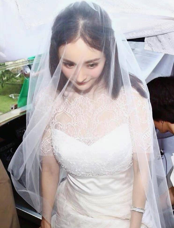 原创杨幂为何在当年最火的时候低调结婚？原因竟然是……