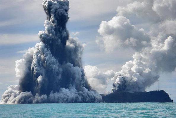 汤加海底火山图片图片