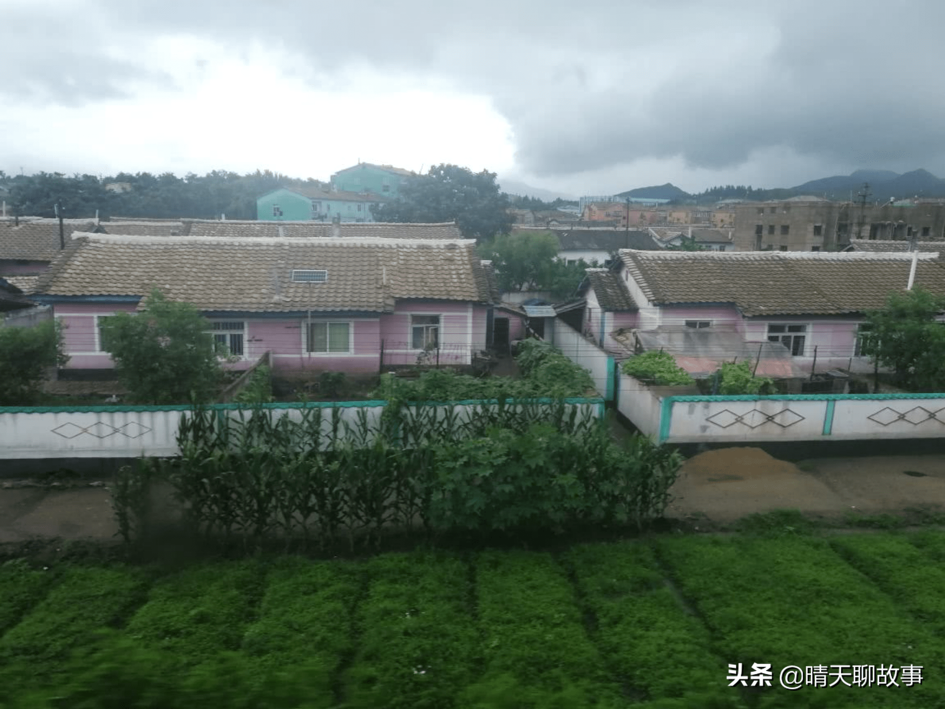 朝鲜农村能看到哪些建筑物？给你一百万，你愿意住吗？