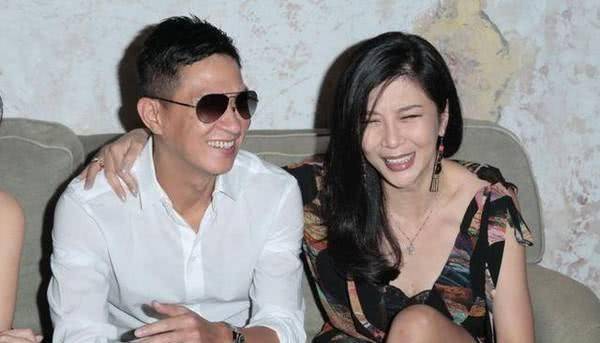 57岁"艳后"吴家丽,曾拒绝成龙追求,如今洁身自好依然单身_电影_动作