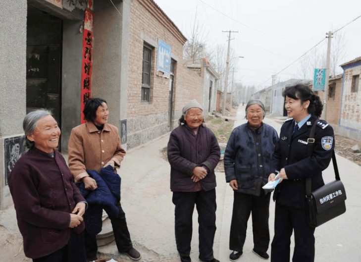 原创2013年卖官书记刘贞坚落马贪官背后都有一个贪婪的女人