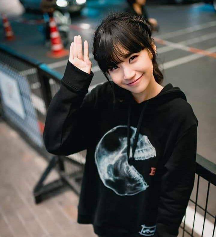 泰版富江水原希子netflix转学来的女生女主娜诺减龄穿搭
