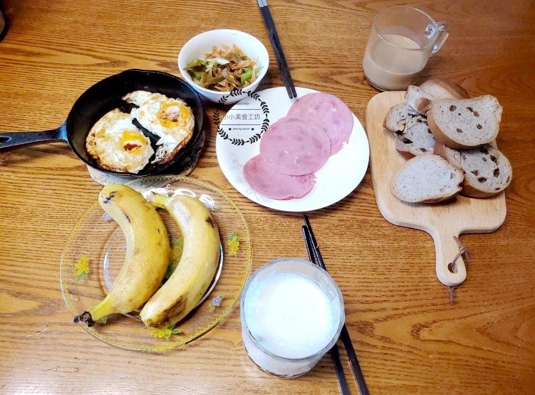 原创河南60后老两口的早餐发朋友圈火了网友吃得真健康