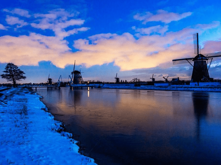 1/5荷兰金德代克,在金德代克风车群附近欣赏日落,自然和人文相映成趣