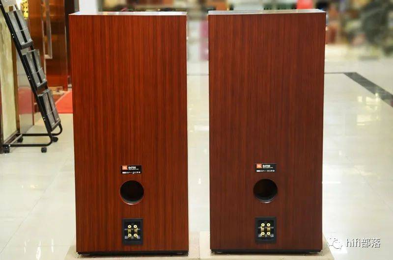 jblsynthesiss4700hiend旗舰号角落地箱