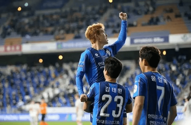 今日比赛全北现代vs蔚山现代两强相争谁能拿下这场三分