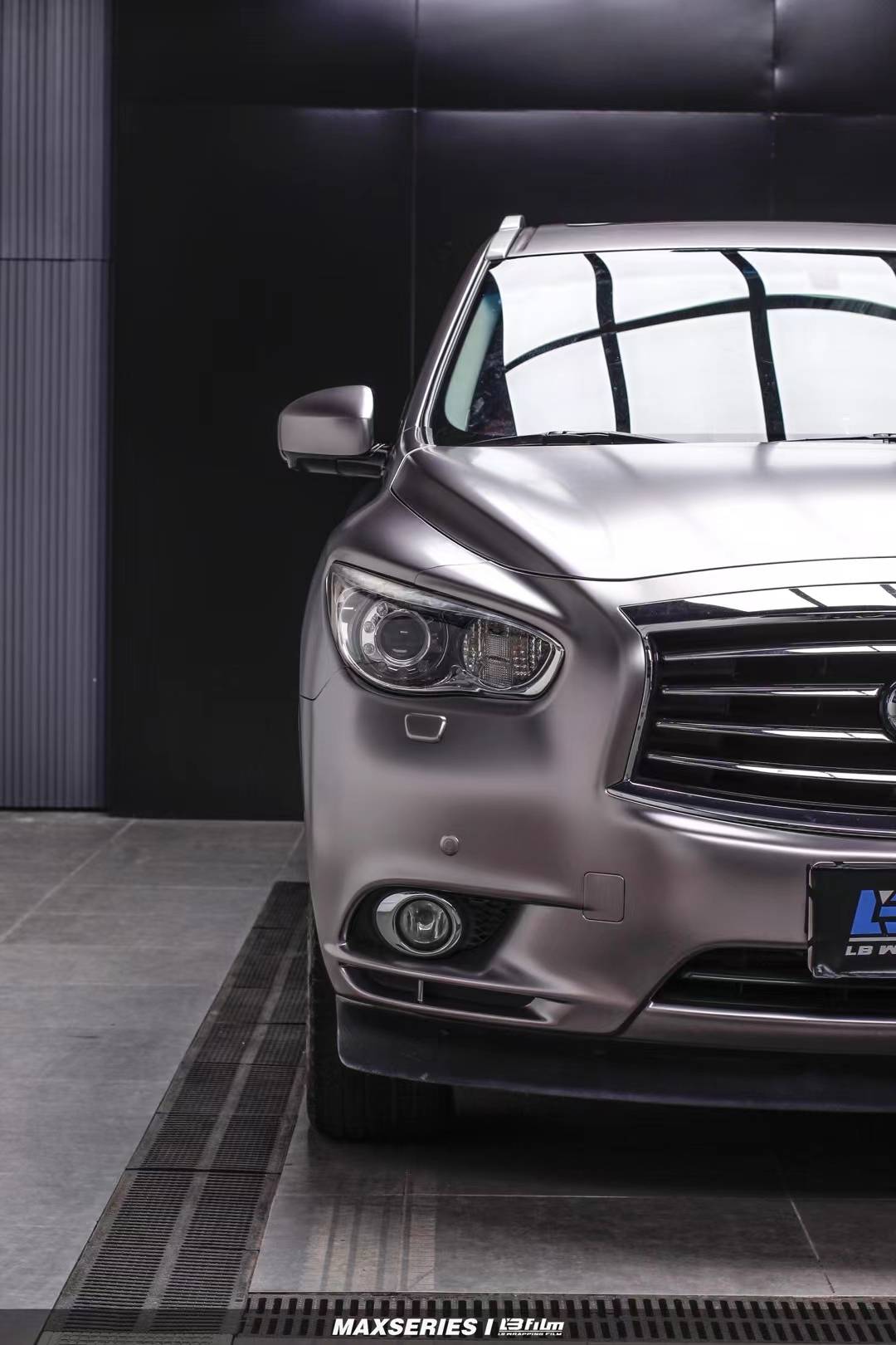 英菲尼迪qx60-lb改色膜电光战斗灰,低调而又高调的战斗灰色_-pearl