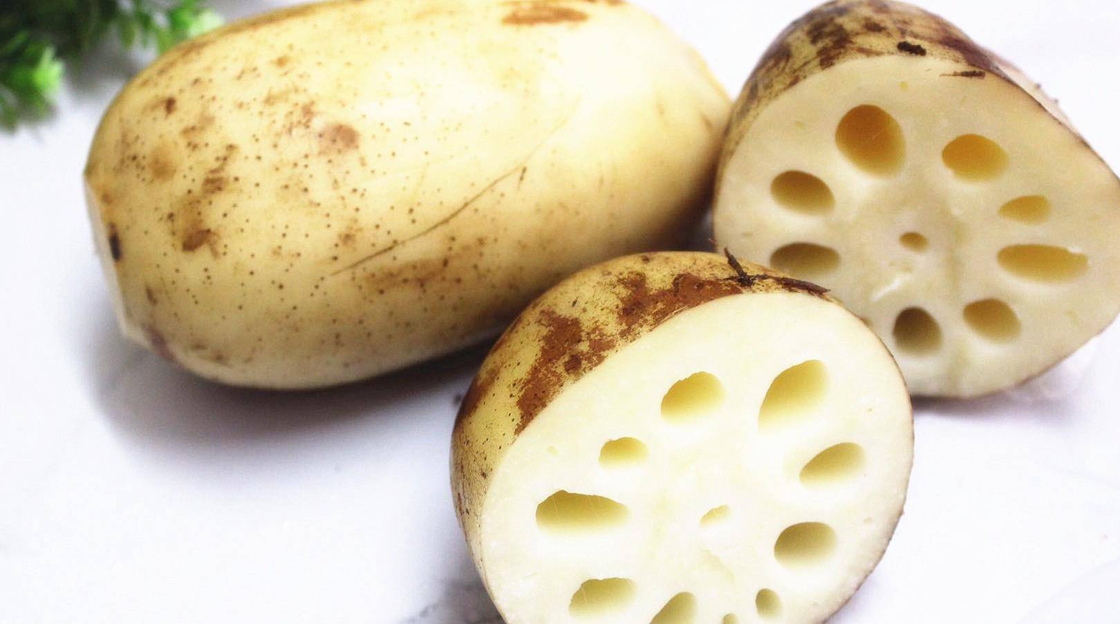 原创炖莲藕别只会放清水了大厨多加一步莲藕熟得快还粉糯