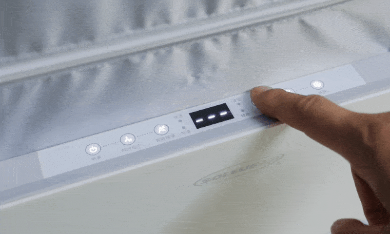 舒乐氏“全自动挂烫机”:能除皱,会烘干,家中衣物轻松护理