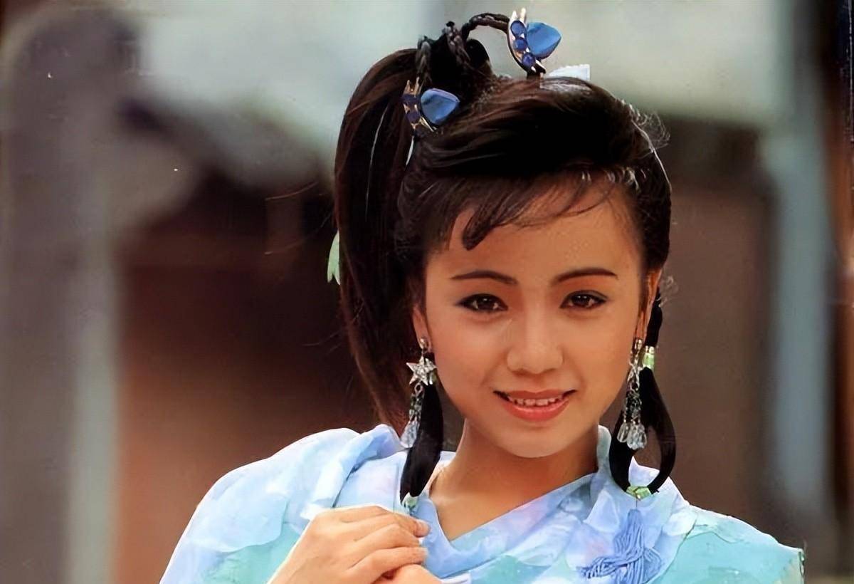 亚视版《国际刑警》播出25年,演员境况差距大,女主两获视后_邓萃雯