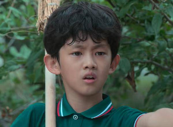 天才基本法 四个小演员 最小的才十岁 但都很有灵气很会演 林朝夕 王圣迪 裴之