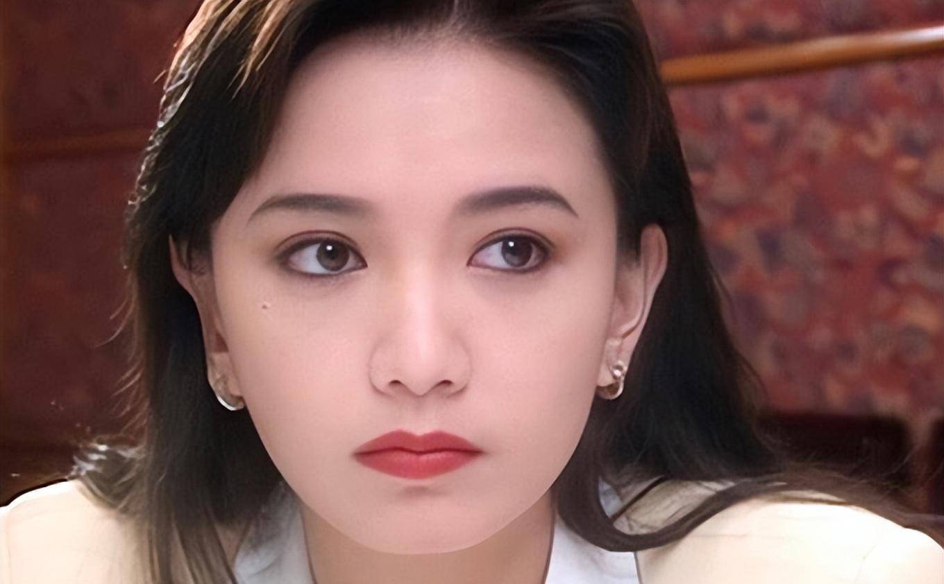 原创梁朝伟前女友线上求工作晒自拍称还有点姿色想跟内地单位合作