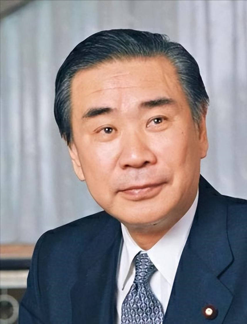 原创羽田孜只当了64天首相自称徐福后代穿中山装吃小笼包