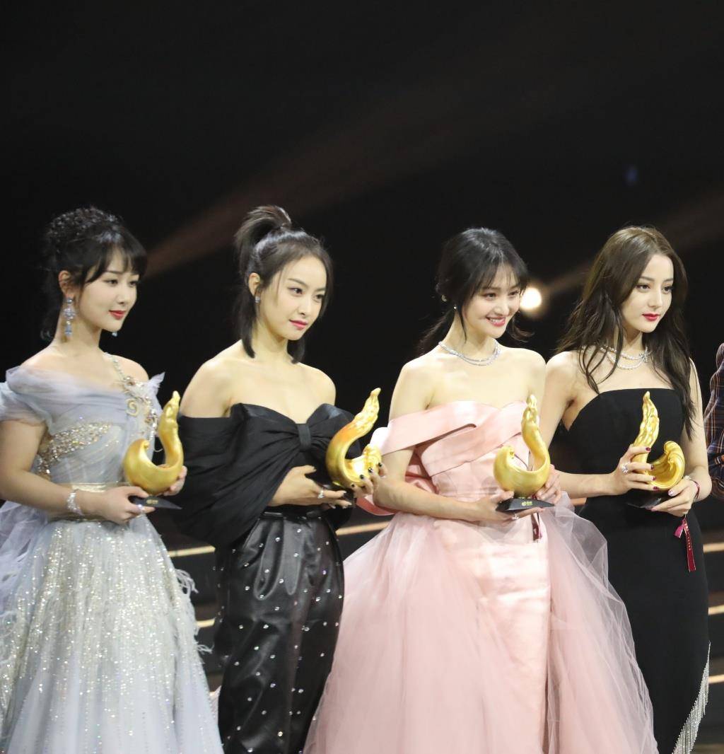 往届微博之夜女明星同框图!