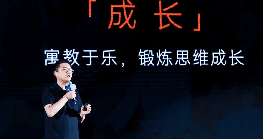 周武王正式發布打牌機器，CEO魏明 ：期望把產業發展級可視化掌控的AI潛能帶進家庭成員