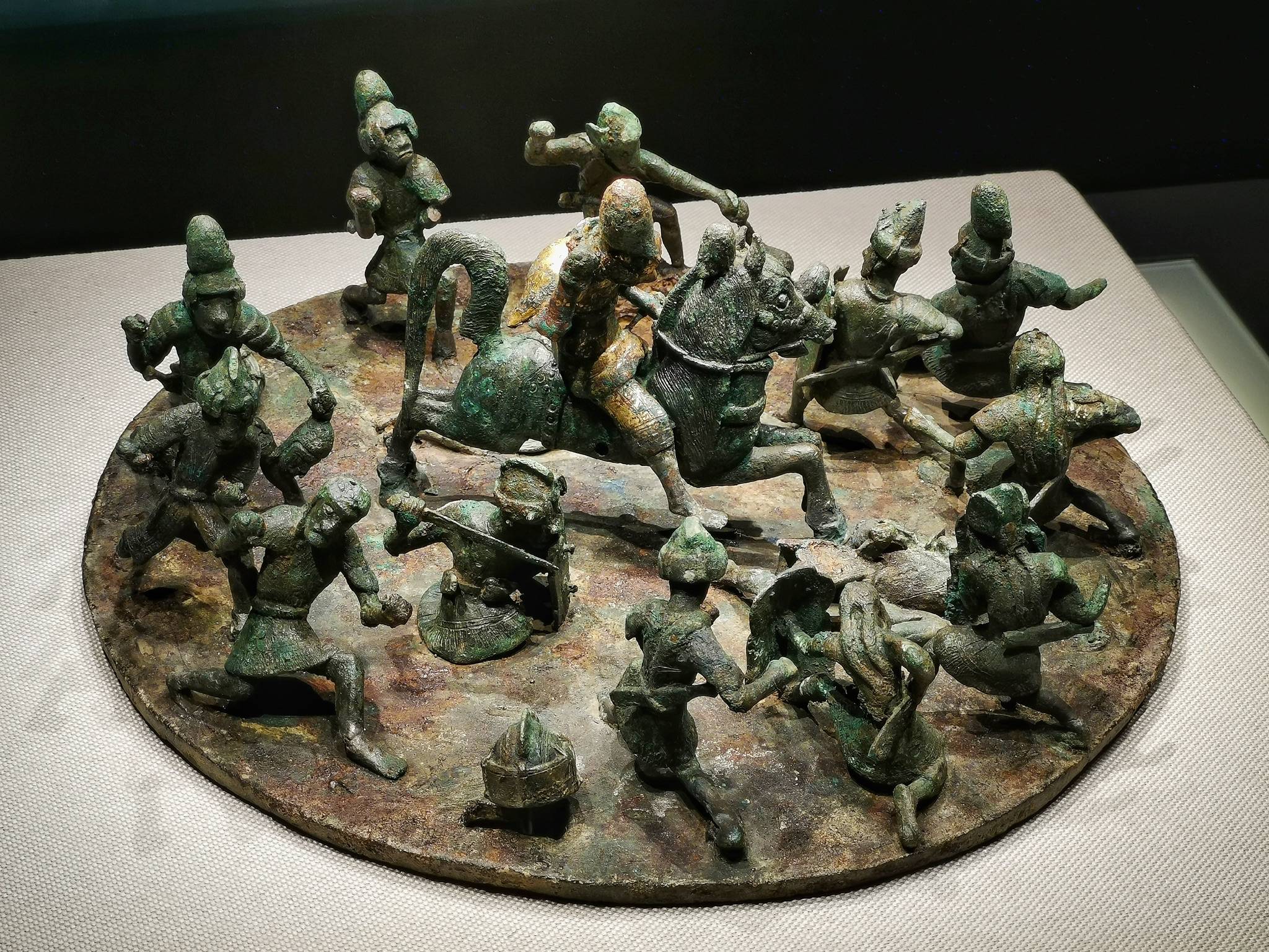 中国国家博物馆文物特辑-汉代为什么深入人心?_秦帝国_秦始皇_统一