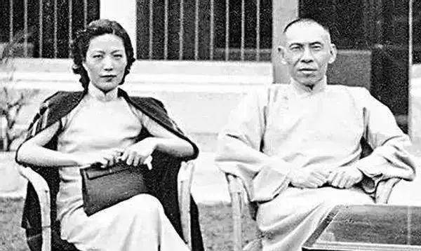 杜月笙与黄金荣前妻林桂生关系不一般,他们之间有着深厚的师徒情_黄