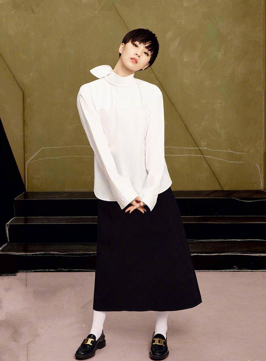 刘诗诗剪成"短发"后好霸气!