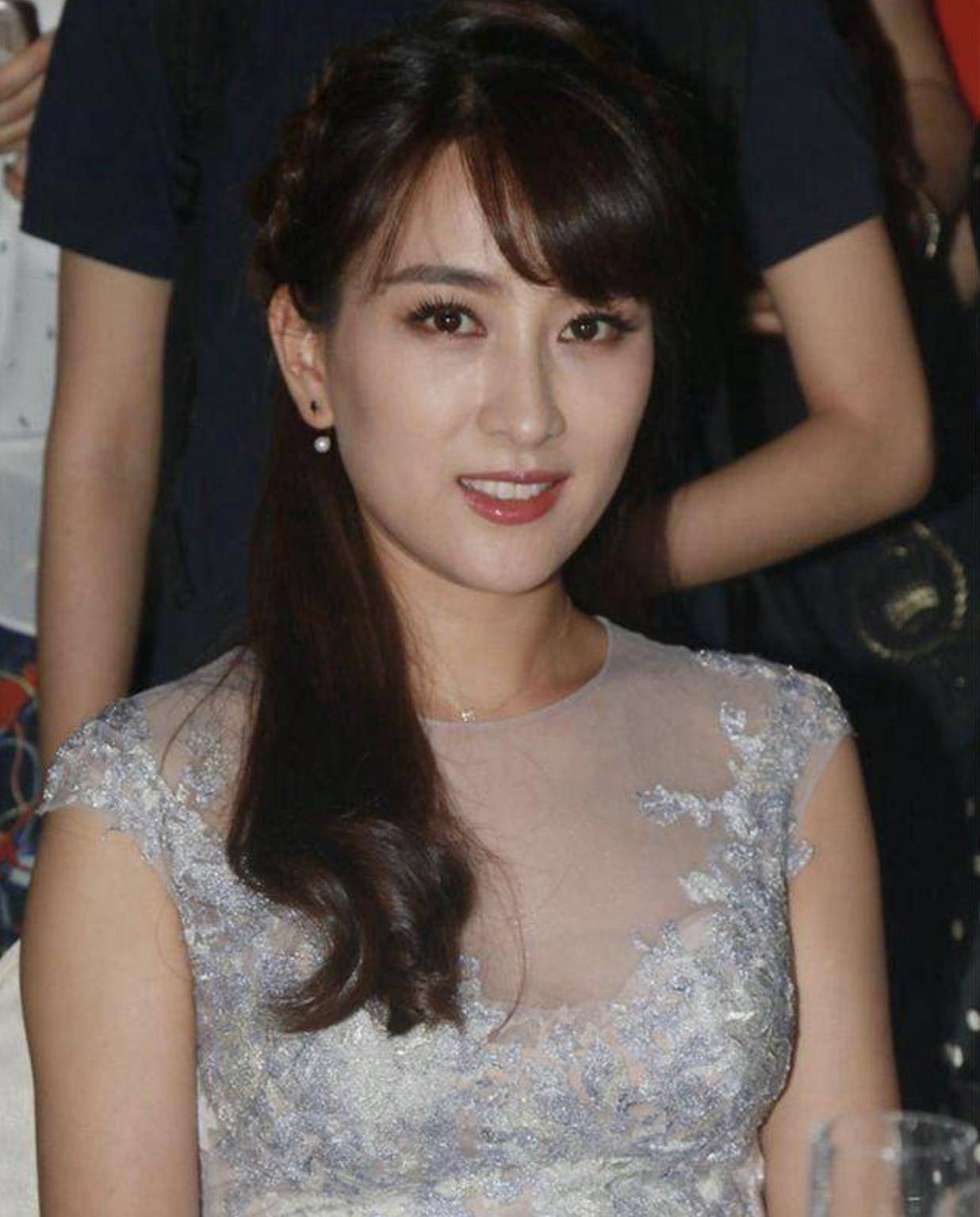 "三料影后"马苏,为何走到今天这般田地?_孔令辉_舞蹈班_父母