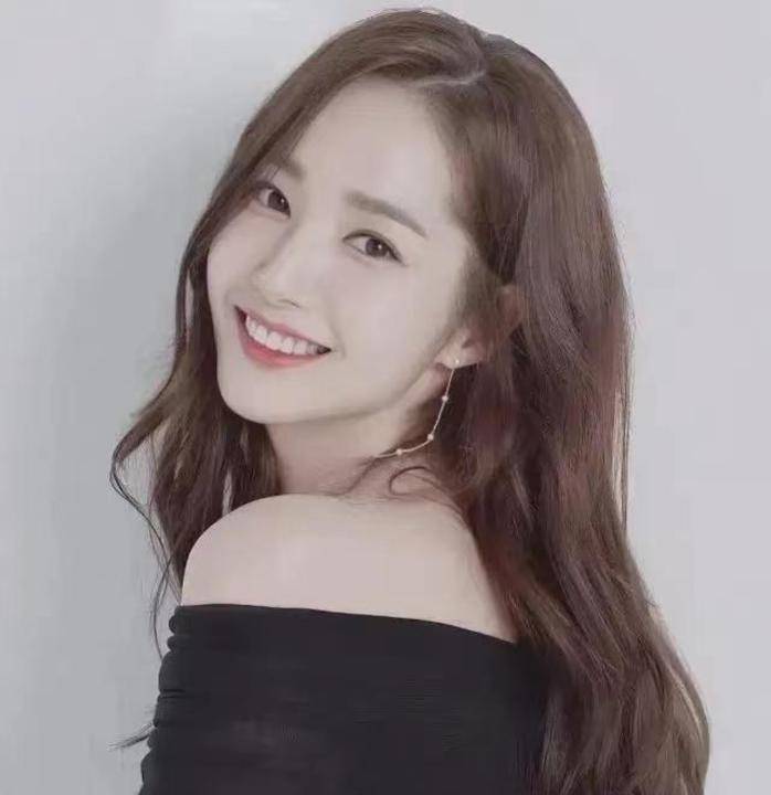 风格大变撞脸郑秀妍,网友直呼没灵气了_朴赵敏_赵敏英_照片