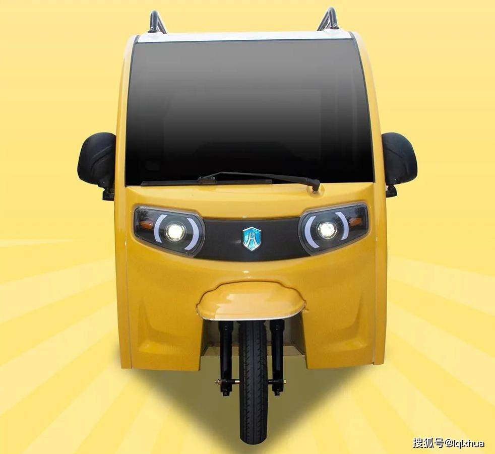 小蜜蜂pro三轮篷车测评:造型时尚,能上牌可接娃,续航200里_搜狐汽车